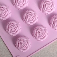 Форма для шоколада и льда силикон "Розы" 12 ячеек 7х3,5 см
