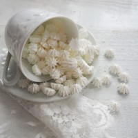 Сахарные фигурки "Безе" белые малые  (750 гр)